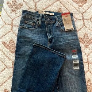 Levi's women’s 725 high rise bootcut  Blue Jeans